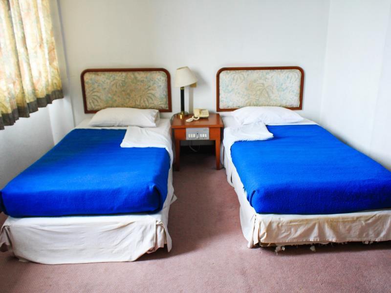 Sinthavee Hotel Phuket Екстериор снимка
